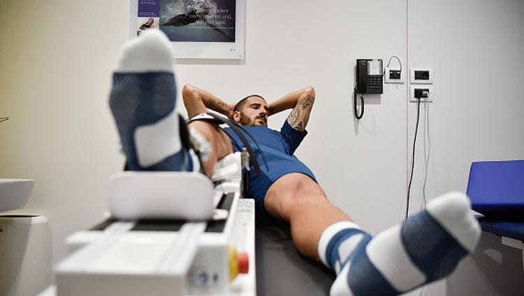 Leonardo Bonucci jalani tes medis. Copyright: INDOSPORT