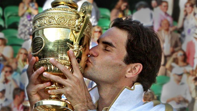 Roger Federer saat juara Wimbledon 2009.