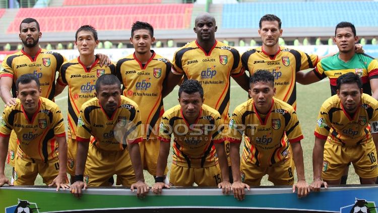 Skuat Mitra Kukar. FOTO INDOSPORT/Herry Ibrahim.