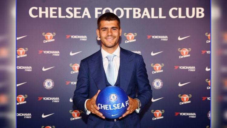 Alvaro Morata diperkenalkan sebagai pemain Chelsea. Copyright: Chelsea FC