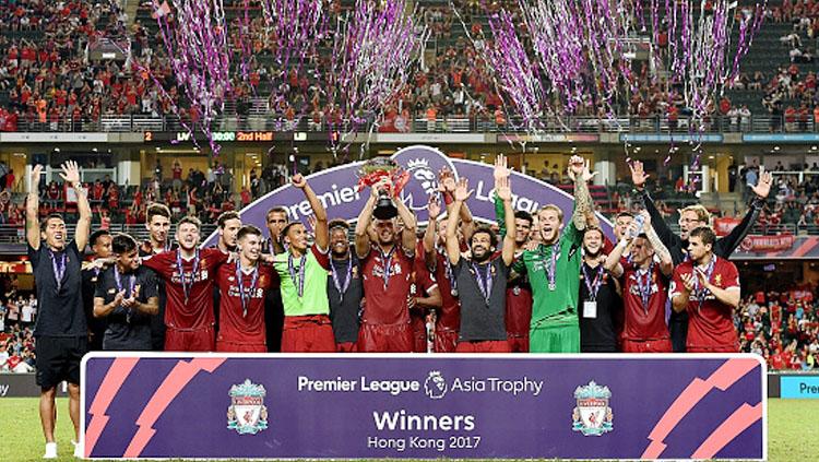 Selebrasi pemain Liverpool. Copyright: INDOSPORT