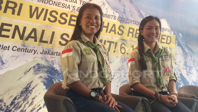 Fransiska Dimitri dan Mathilda Dwi Lestari.