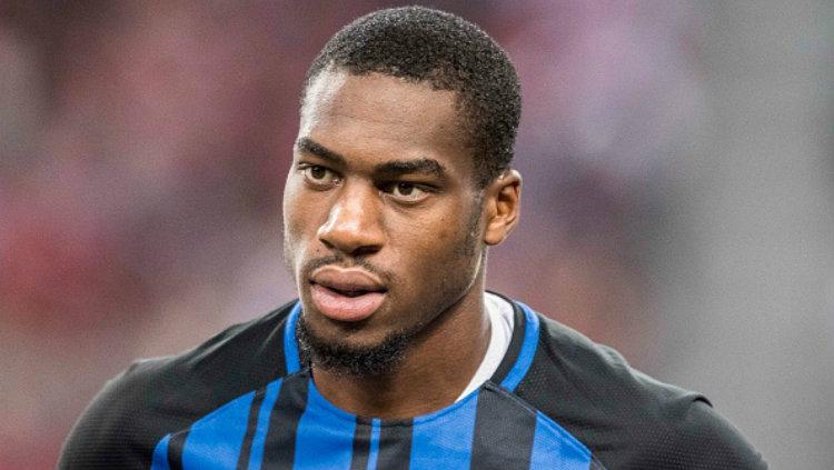 Atletico Madrid resmi mendatangkan eks Inter Milan, Geoffrey Kondogbia dari Valencia.