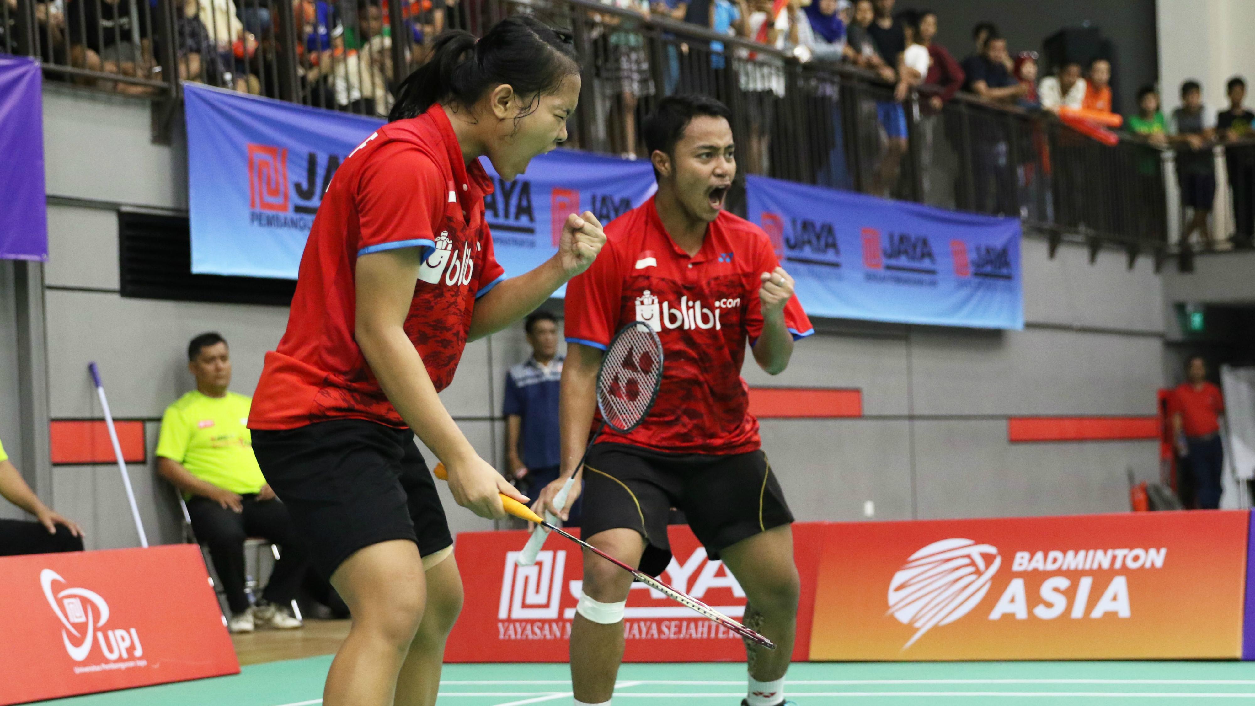 Rehan%20Naufal%20Kusharjanto%2FSiti%20Fadia%20Silva%20Ramadhanti%20juara%20di%20Asia%20Junior%20Championships%202017