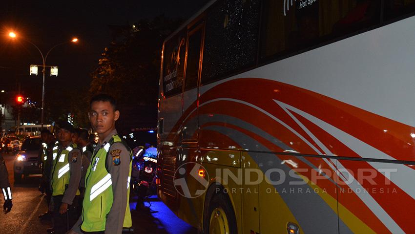 Semen Padang Himbau Suporter Jangan Lakukan Aksi Balasan Terhadap Persegres. Copyright: Taufik Hidayat/Indosport.com