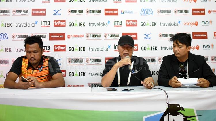 Gresik United dalam jumpa pers. Copyright: Taufik Hidayat/INDOSPORT