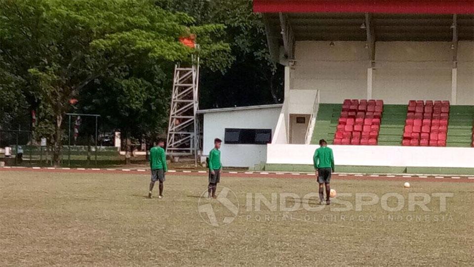 Timnas U-16 saat sedang latihan. Copyright: Lanjar Wiratri/Football265.com