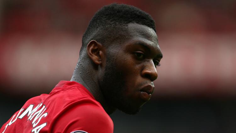 Timothy Fosu-Mensah akan dilepas oleh Manchester United dengan status pemain pinjaman. Copyright: Getty Images