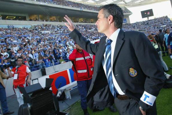 Jose Mourinho ketika masih melatih Porto. Copyright: INDOSPORT