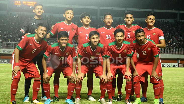 Skuat Timnas Indonesia U-19 saat menghadapi PSS Sleman. Copyright: Prima Pribadi/INDOSPORT