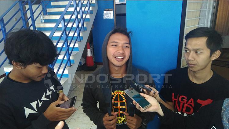 Gian Zola siap berikan yang terbaik untuk Persib Bandung. - INDOSPORT
