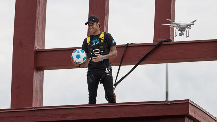 Neymar diangkat sebagai duta Handicap International. Copyright: handicap-international.us