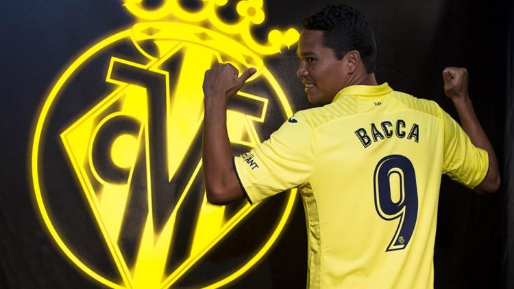 Carlos Bacca resmi menggunakan jersey Villarreal sebagai pemain pinjaman dari AC Milan. - INDOSPORT