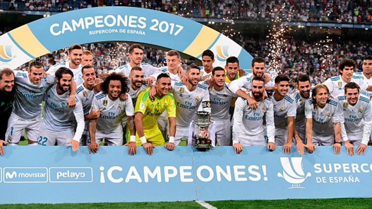 Real Madrid menjadi pemegang gelar juara Piala Super Spanyol 2017. Copyright: INDOSPORT