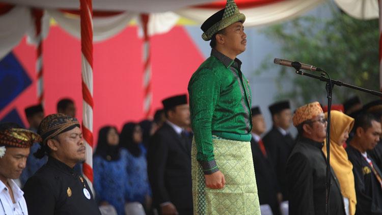 Menpora, Imam Nahrawi, memimpin upacara kemendekaan Indonesia ke-72. Copyright: Istimewa