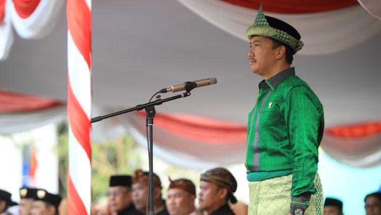 Menpora, Imam Nahrawi, memimpin upacara kemendekaan Indonesia ke-72. Copyright: Istimewa