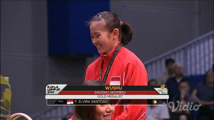 Felda Elvira Santoso mempersembahkan emas keempat bagi Indonesia. Copyright: Twitter/Badminton Talk