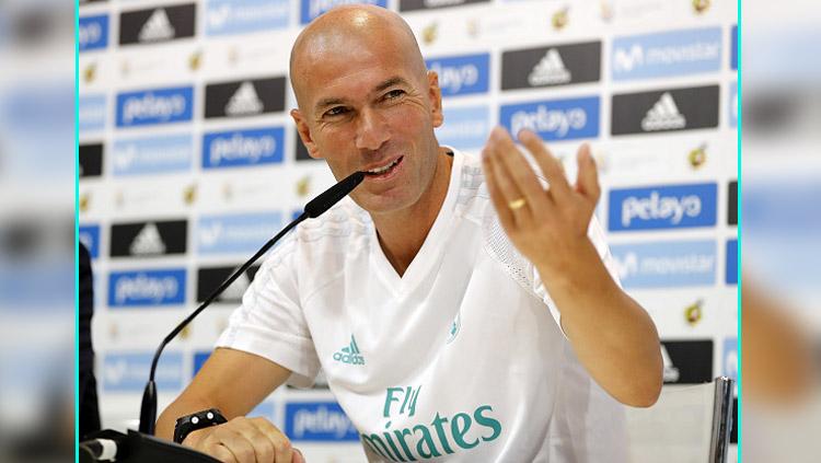 Zinedine Zidane, pelatih Real Madrid.