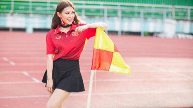 Emma Nguyen menyiapkan hadiah khusus jika Vietnam bisa menang dari Indonesia. Copyright: Baomoi