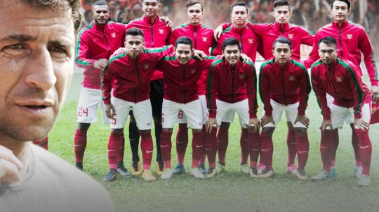 Luis Milla dan skuat Timnas Indonesia U22.