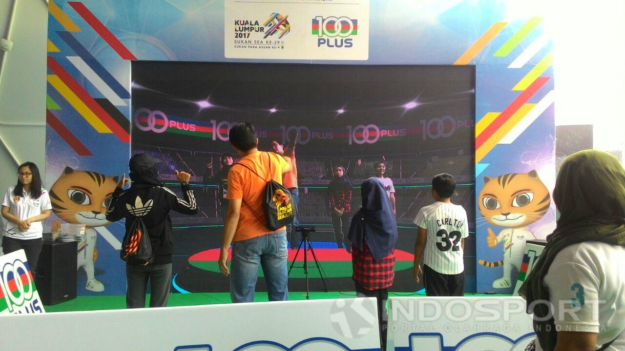 Booth sponsor serta spot foto dengan legenda olahraga Malaysia di SEA Games 2017.