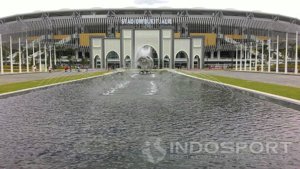 Halaman depan Stadion Bukit Jalil, Malaysia.