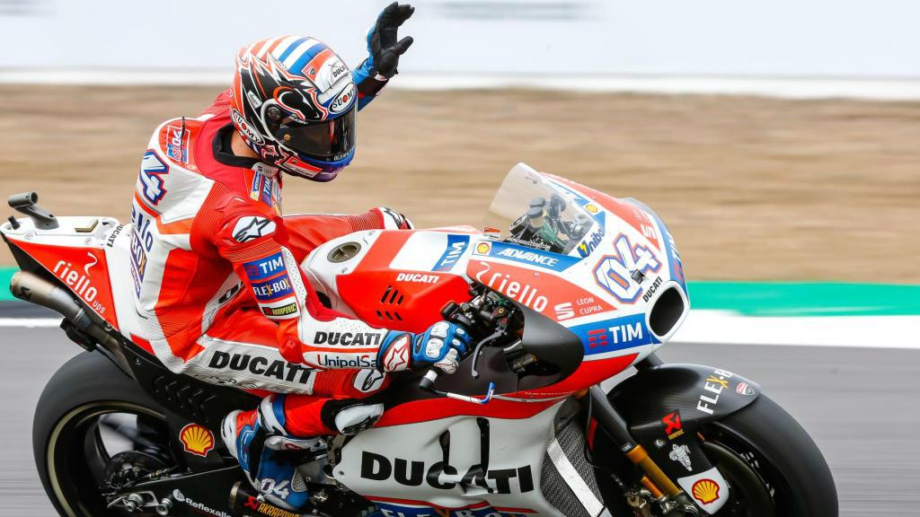 Andrea Dovizioso menjuarai Grand Prix MotoGP 2017 di Sirkuit Silverstone. Copyright: Twitter/@MenyusuriJalan