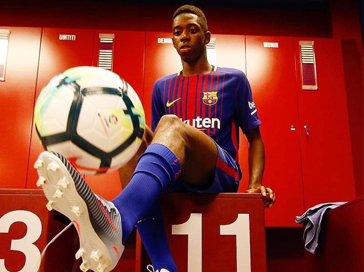 Oussmane Dembele bakal mendapatkan nomor punggung 11 di Barcelona. Copyright: FC Barcelona