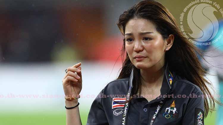 Tangisan Watanya Wongopasi usai Thailand merebut emas SEA Games 2017. Copyright: Siam Sports