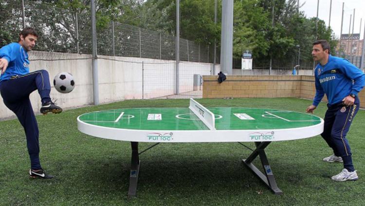 Fut Mesa mirip dengan permainan tenis meja. Copyright: INDOSPORT