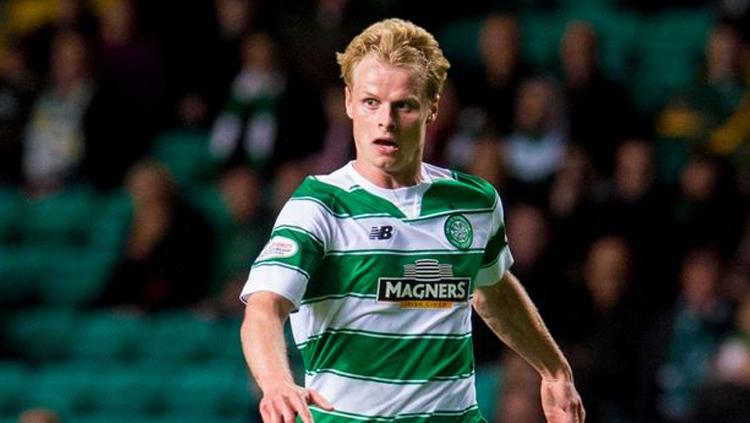 Gary Mackay-Steven saat masih berseragam Celtic. Copyright: Daily Record