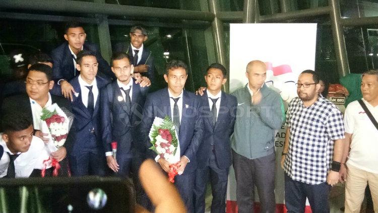 Timnas Indonesia Tiba di Bandara Soekarno-Hatta Copyright: Adiyaksa/Indosport