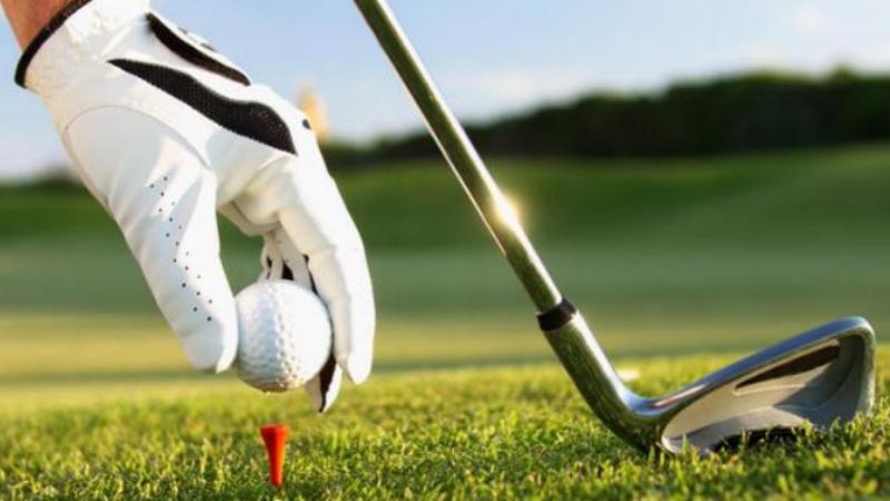 Ilustrasi bermain golf. - INDOSPORT