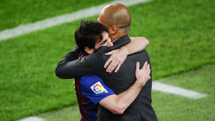 Lionel Messi dan Pep Guardiola. Copyright: INDOSPORT