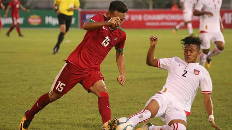 Timnas U-19 saat melawan Myanmar di laga perdana Grup B Piala AFF U-18 2017. Copyright: PSSI