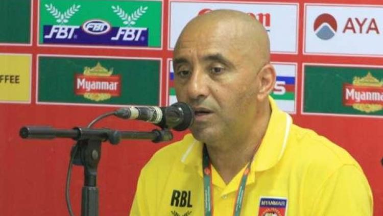 Pelatih%20Timnas%20Myanmar%20U-19%2C%20Rabah%20Benlarbi%20resmi%20dipecat.