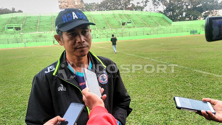 Pelatih Arema FC, Joko Susilo. Copyright: Ian Setiawan/INDOSPORT