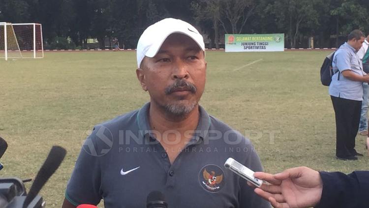 Pelatih Timnas Indonesia U-16, Fachry Husaini.
