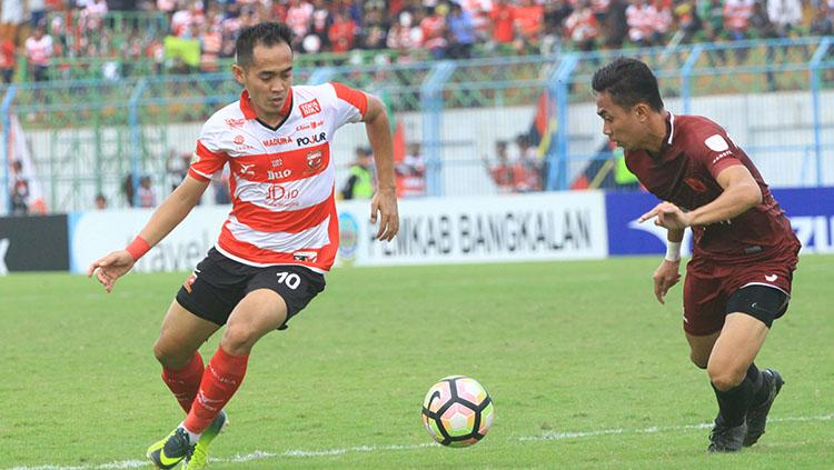 Pemain Madura United, Slamet Nurcahyo. Copyright: Ian Setiawan/INDOSPORT