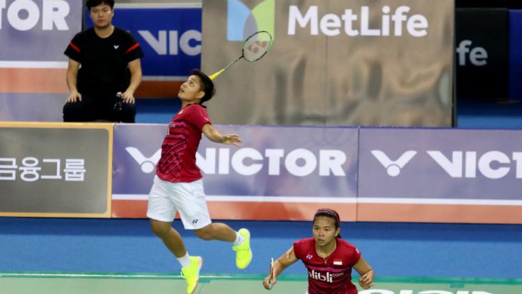 Greysia Polii/Apriani Rahayu di babak kedua Korea Open 2017. Copyright: Humas PBSI