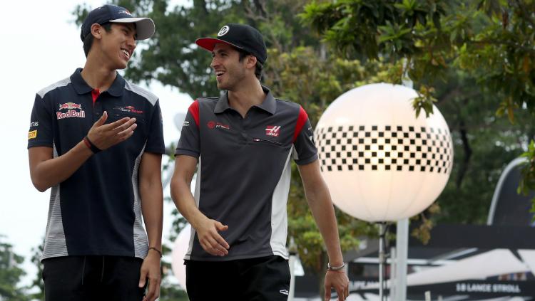 Sean Gelael dan Antonio Giovinazzi. Copyright: Twitter/Sean Gelael