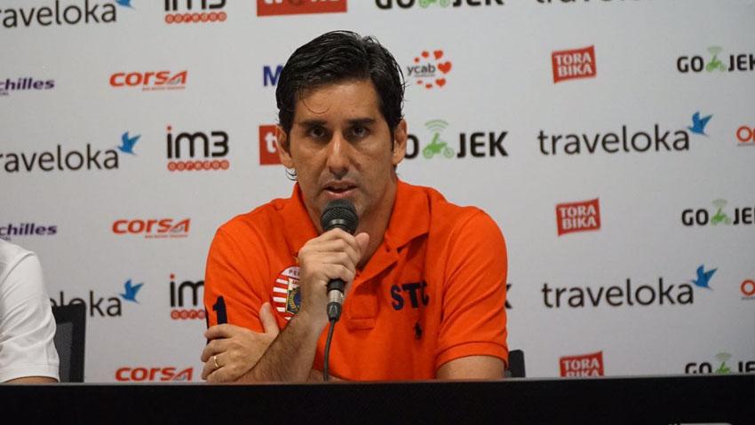 Pelatih Persija Jakarta, Stefano Cugurra Teco. Copyright: Media Persija