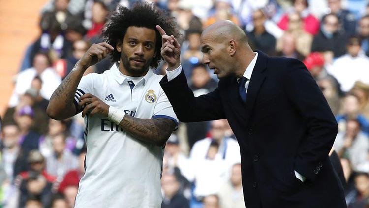 Zinedine Zidane dan Marcelo sudah saling mengerti kemauan masing-masing. Copyright: GMS