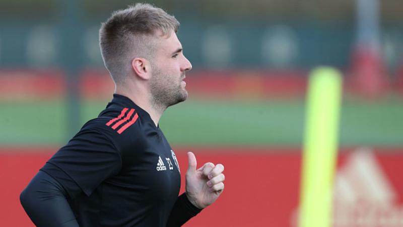 Luke Shaw sudah sembuh total dari cedera yang dialaminya. Copyright: INDOSPORT