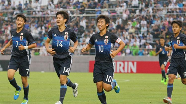 Selebrasi pemain Timnas Jepang U-16 setelah berhasil meraih tiket semifinal Piala Asia U-16 2018.