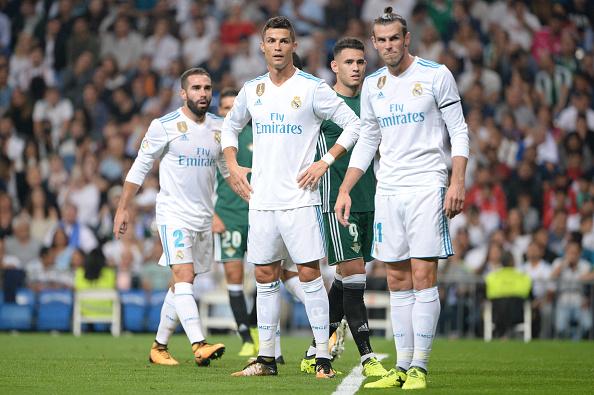 Cristiano Ronaldo dan Gareth Bale, dua pemain termahal Real Madrid yang dibuat tak berkutik saat melawan Real Betis. Copyright: INDOSPORT