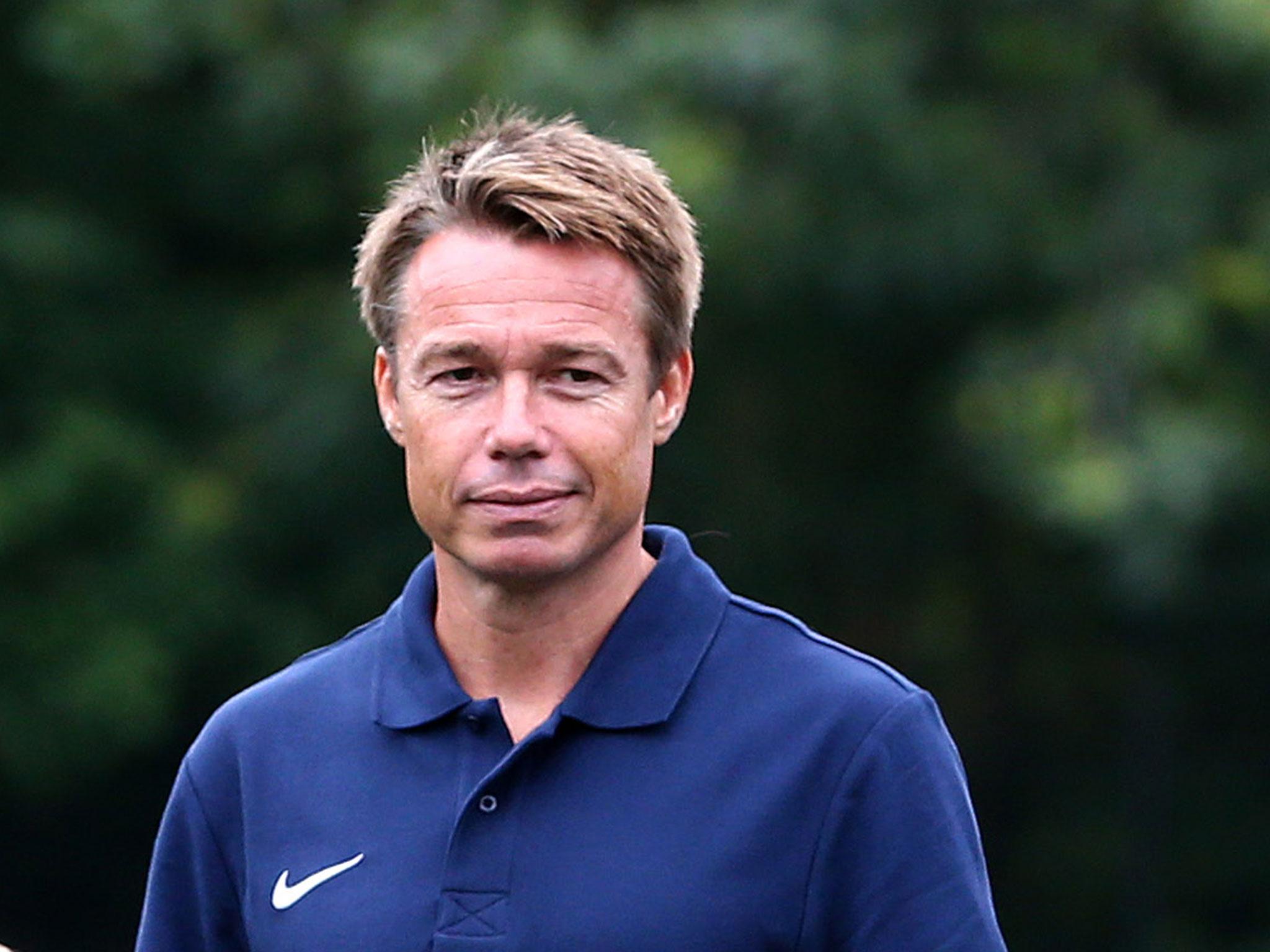 Graeme Le Saux, mantan pemain Chelsea. Copyright: Independent