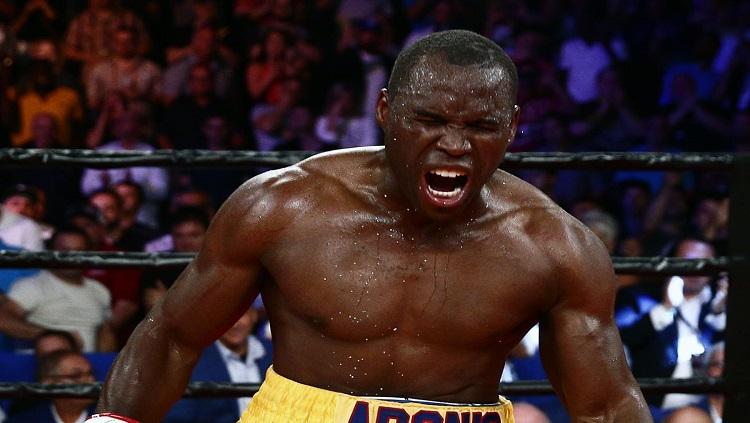 Juara dunia kelas berat ringan versi WBC, Adonis Stevenson. Copyright: Mathieu Belanger/Getty Images