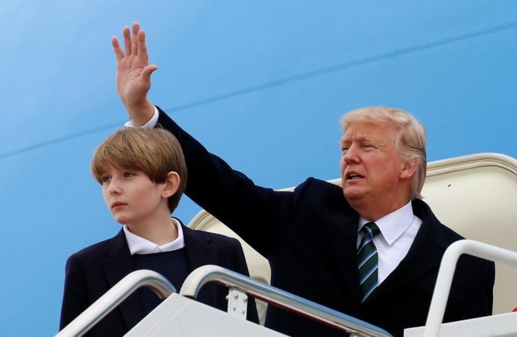 Barron Spell anak Donald Trump jadi pemain sepakbola. Copyright: nydailynews.com