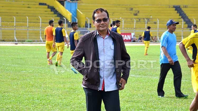 CEO Semen Padang, Iskandar Z Lubis. Copyright: INDOSPORT/Taufik Hidayat